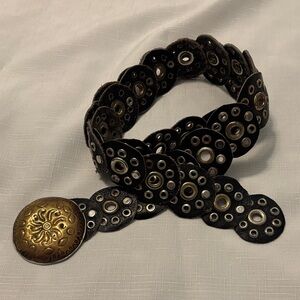 VTG Black Moroccan Leather Concho Belt SZ 36 w/circle buckle rivets & studs Boho